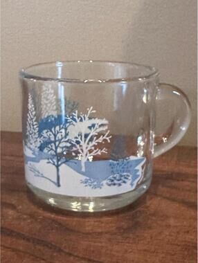Vintage Anchor Hocking Christmas Mugs: Blue Snow Tree Scene, Set of 4